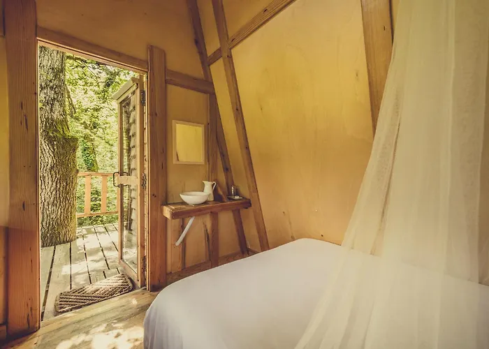 Okolin Basoa Suites cabañas en los árboles Lizaso, España