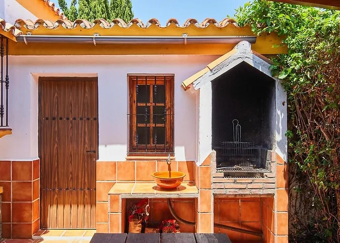 Villa Alegría Conil de la Frontera by Ruralidays