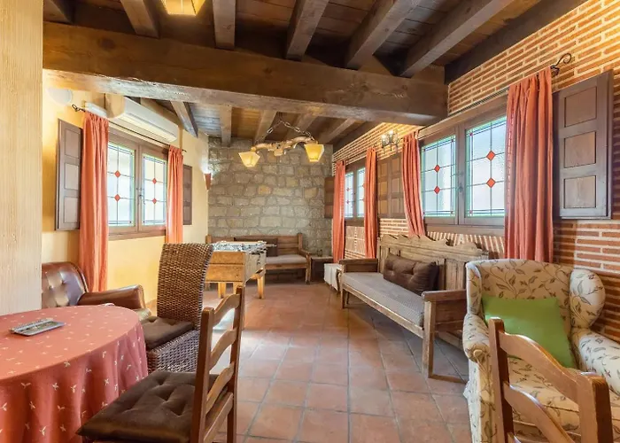 Hostal Casa Alval Villacastín, España