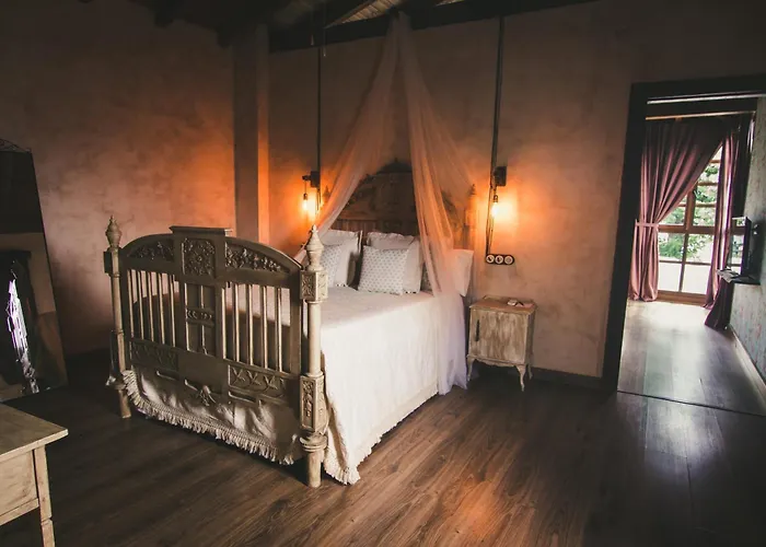 Hotel Rural La Guaja