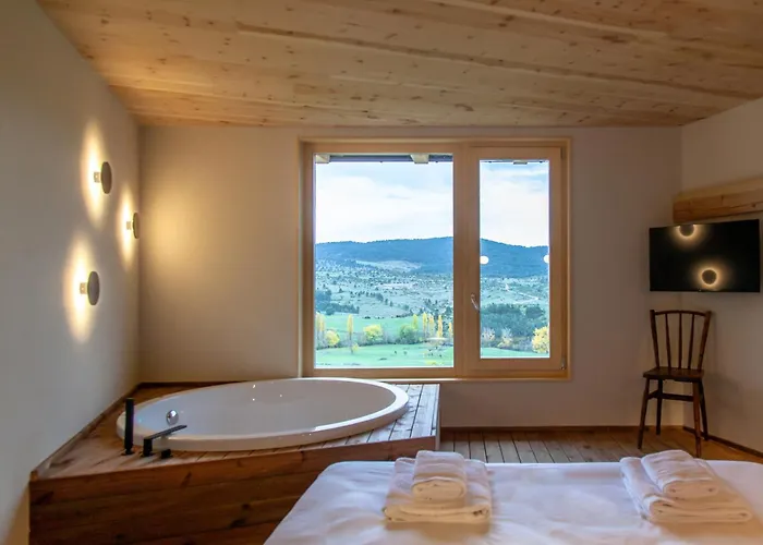Casa Amb Jacuzzi Privat, Cal Rossa