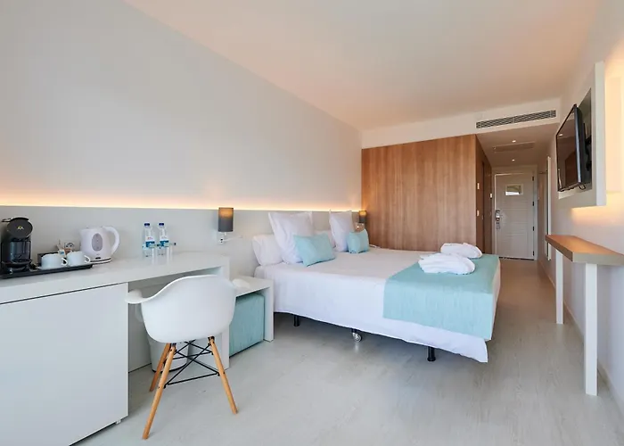 Hotel Aluasoul Carolina - Adults Only Font de sa Cala, Spanien