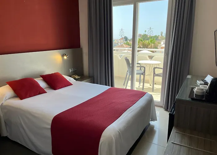 Hotel Nerja Club By Dorobe, Spanien