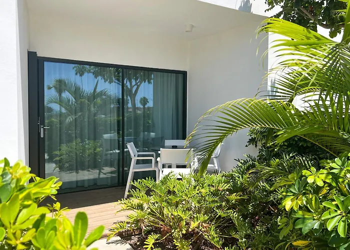 Resort Cordial Santa Agueda & Perchel Beach Club