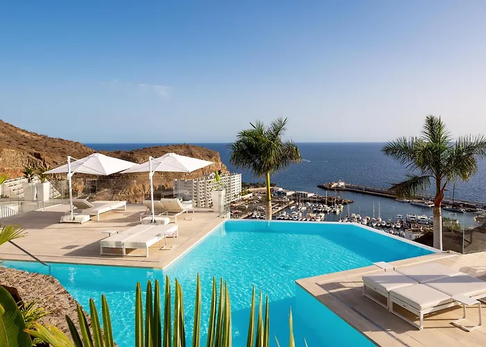 Grand Horizon Luxury Boutique Suites