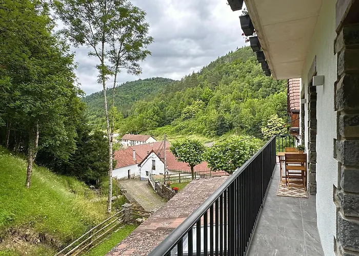 Hotel Rural Besaro - Selva de Irati Izalzu, España