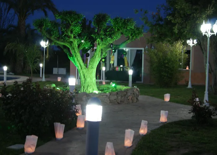 Casa Los jardines de Lola Daimés, España