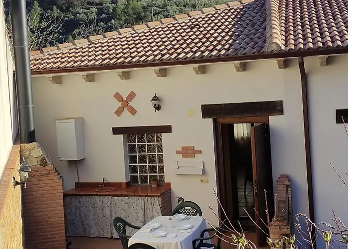 Casa Rural Las Nogueras Caserio Arroyofrio, España