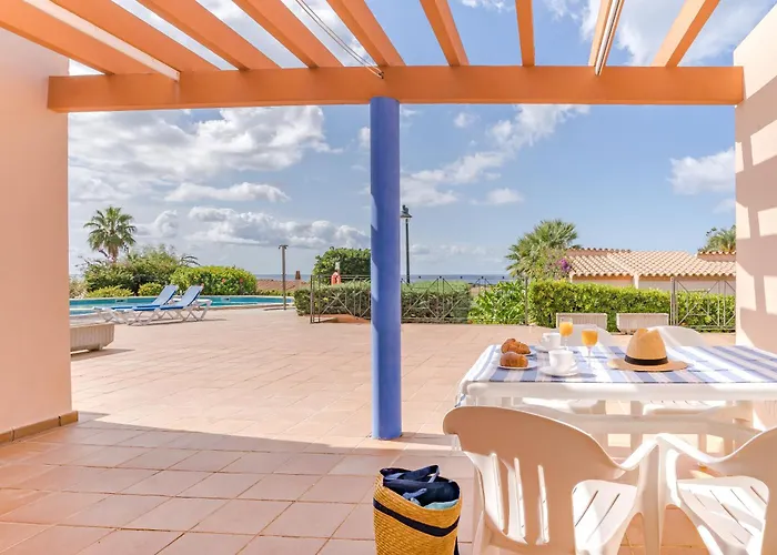 Apartamentos Mar Blau Son Bou, España