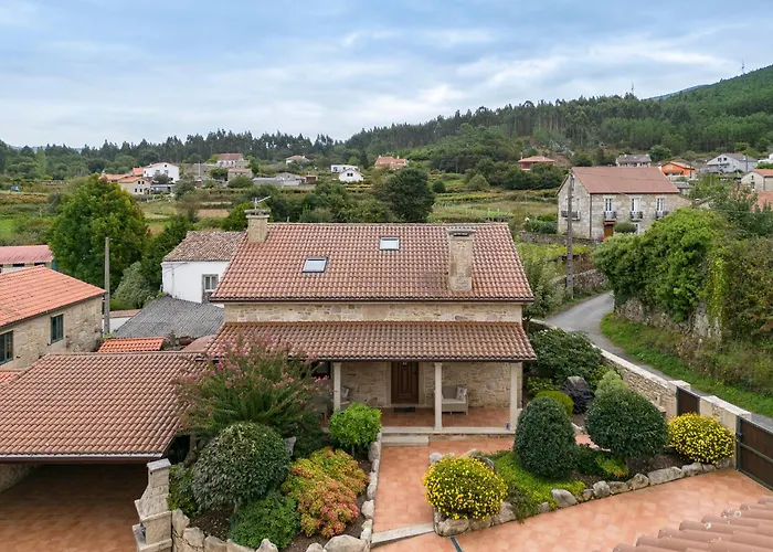 Lar De Arousa 1