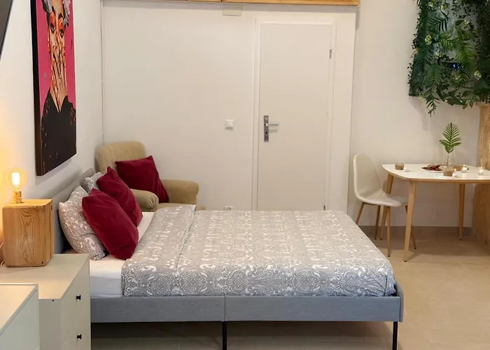Soho Boho Apartments - With Sunny Rooftop Terrace And Fiber Optic Internet Alicante, Spain