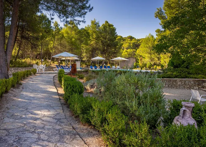 Hotel Rural Mas Fontanelles Biar, España