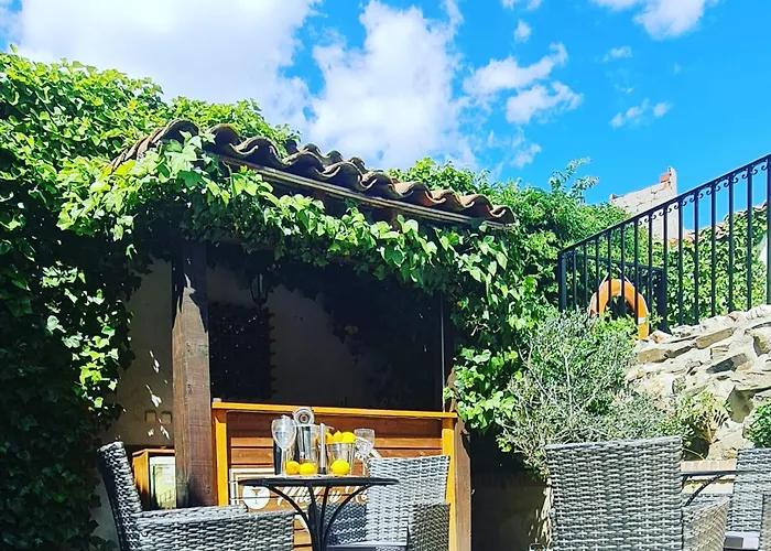 Casa Rural Miel y Romero Sevilleja de la Jara, España