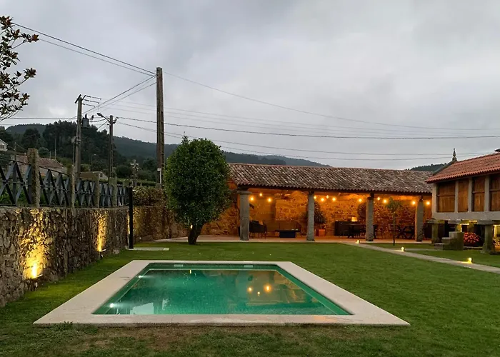 Villa Casal do Marco Meis, España