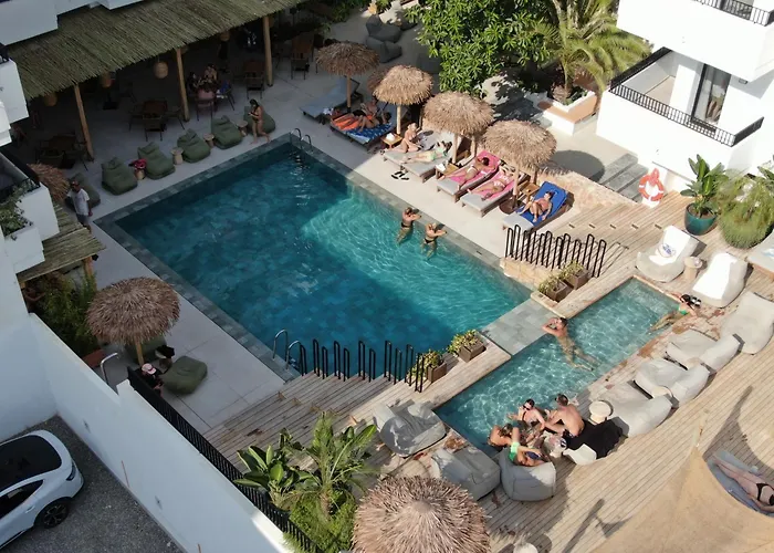 Casita Blanca - Adults Only