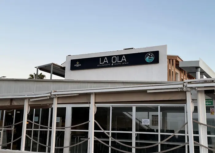Pensión La Ola Grao de Castellon, España