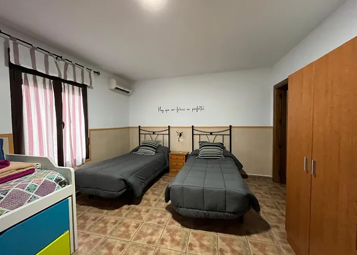 Al-Mofrag Y Apartamentos El Mirador De Monfragüe