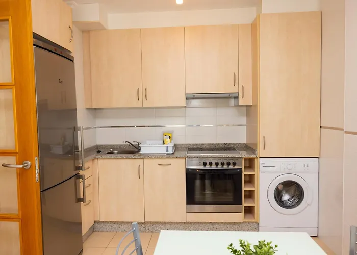 Apartamentos Espasante Porto de Espasante, España