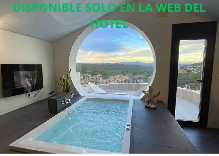 Hotel Petit Mirador Torrelles De Llobregat, España