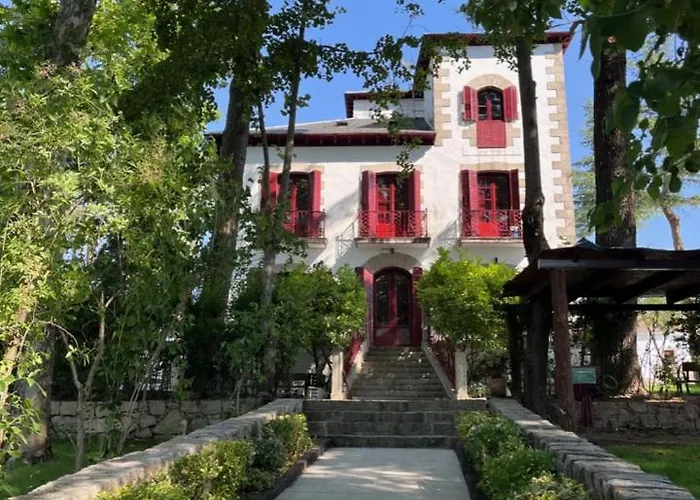 Casa Jardín El Colmenar