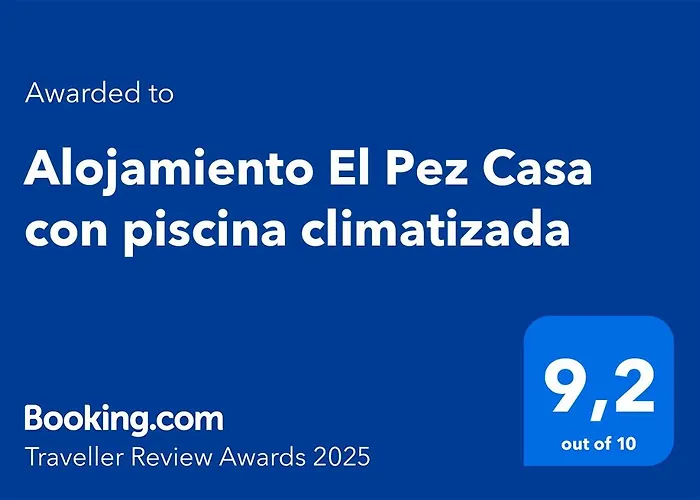 Alojamiento El Pez, Casa con piscina climatizada Villafranca de los Caballeros, España