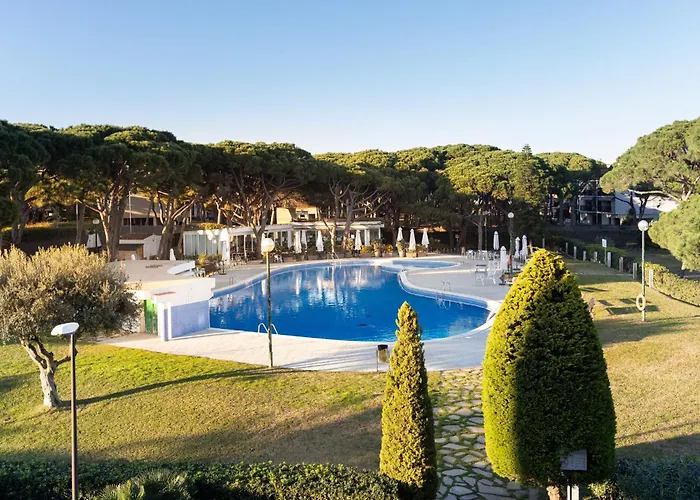 Lets Holidays Beach Front In Gava Mar, Pine Beach