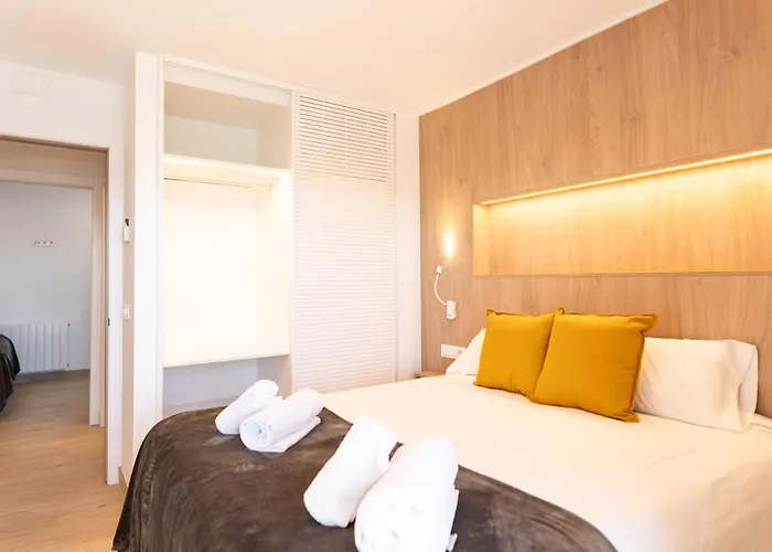 Apartaments Primera Linea Torre Valentina