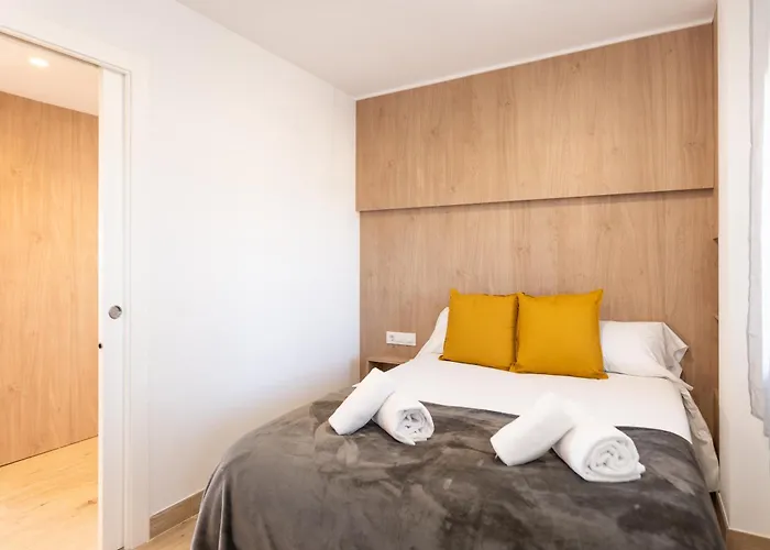 Apartaments Primera Linea Torre Valentina