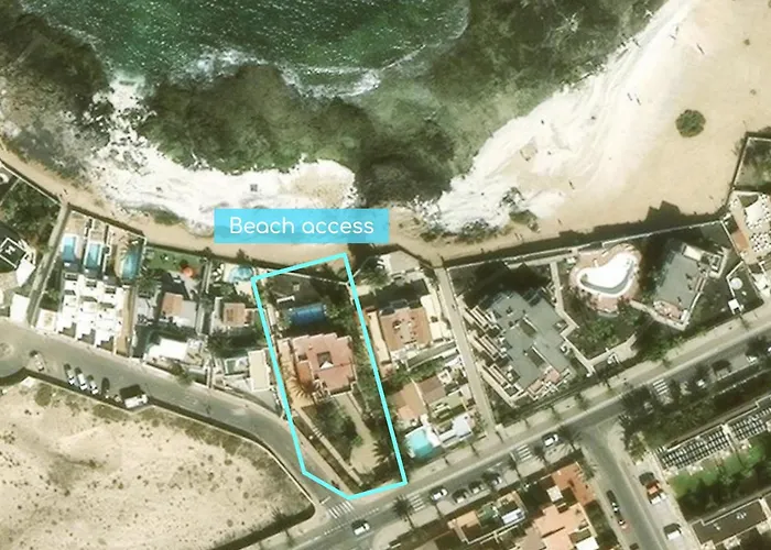 Villa Los Flamencos by Veaco- Beachfront&pool