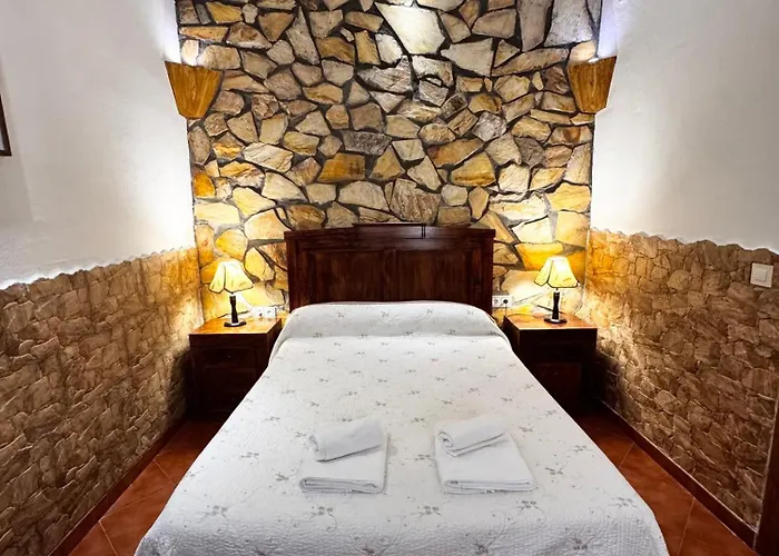 Casas Rurales Carrizosa Navaconcejo, España