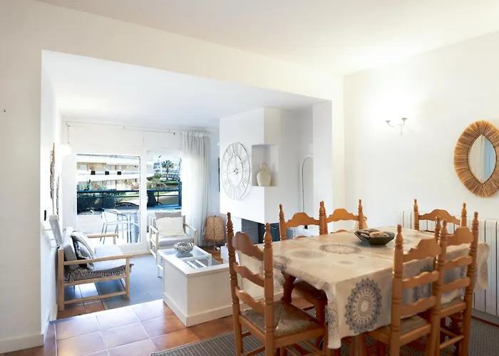 Apartaments Marítim Torre Valentina