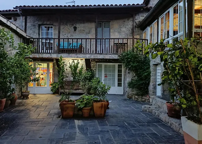 Casa Dos Muros Turismo Rural Y Actividades En La Ribeira Sacra