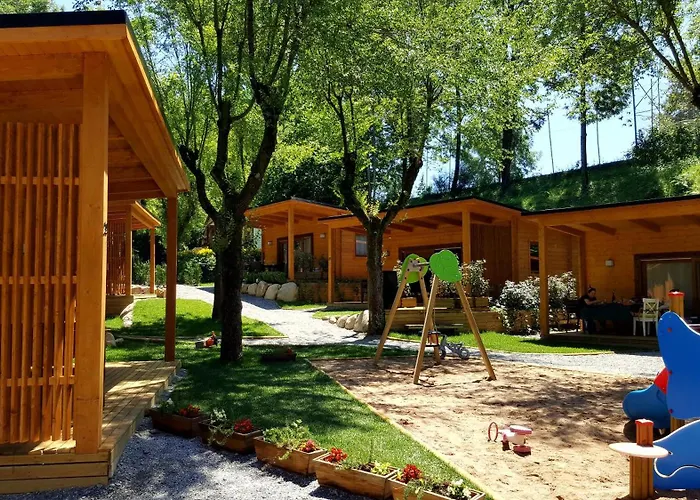 Camping Els Roures