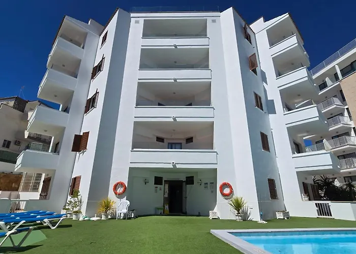 Marina Palmanova Apartamentos