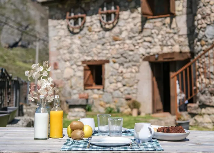 Apartamentos Rurales La Laguna Somiedo