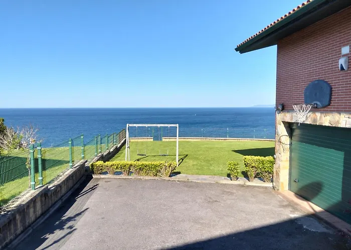 Villa La Ballena De Sonabia Orinon, España