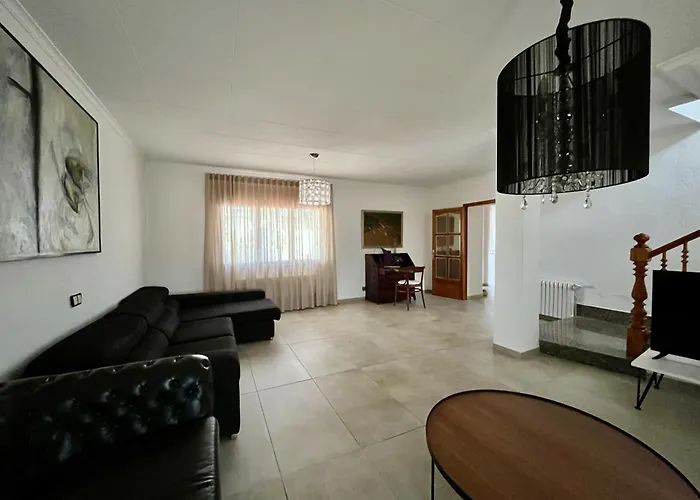 Masia Botargo 9 hab, 8 baños, piscina, porche L'Aldea, España