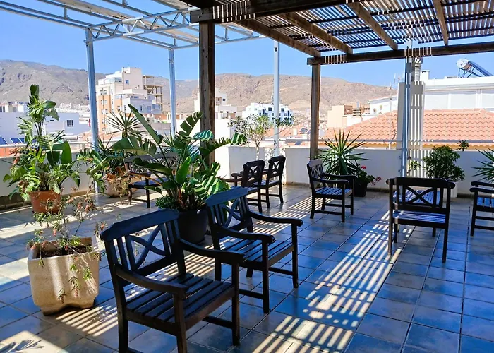 Hotel y Apartamentos Mirablau Aguadulce , España