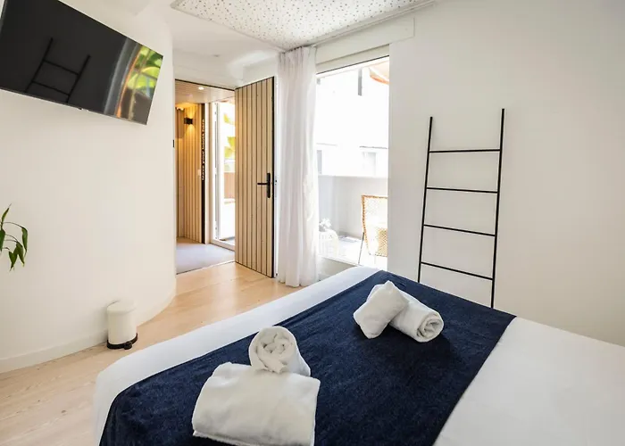 Hostel Charino