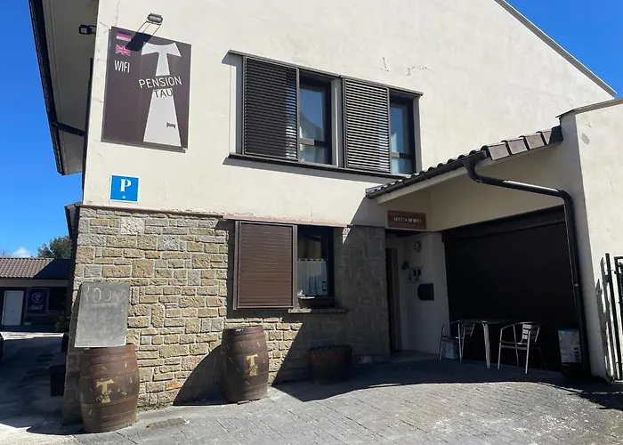 Hostal Casa Tau Larrasoana, España