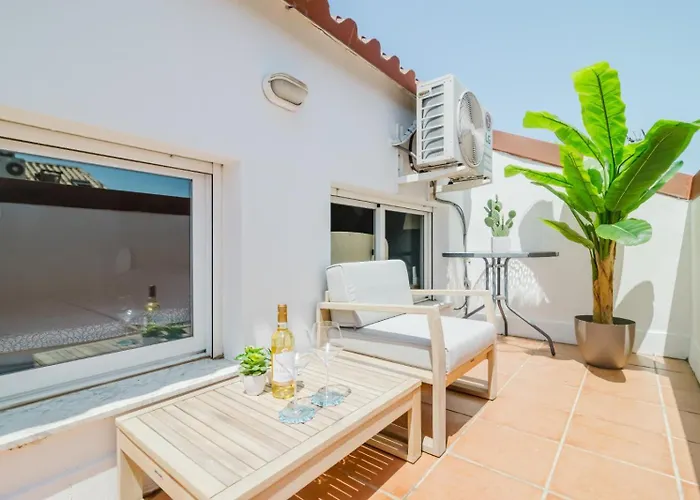 Chillout Grau de Gandia- attico para 6 personas invitamos familias y jovenes, dos banos VT-44956-V
