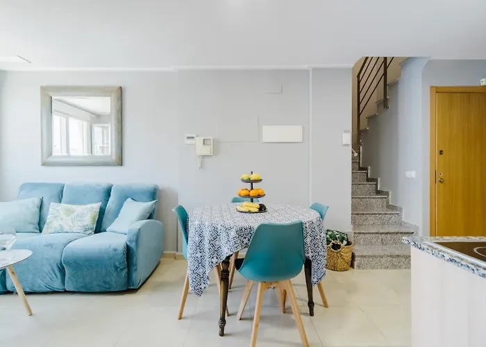 Chillout Grau de Gandia- attico para 6 personas invitamos familias y jovenes, dos banos VT-44956-V