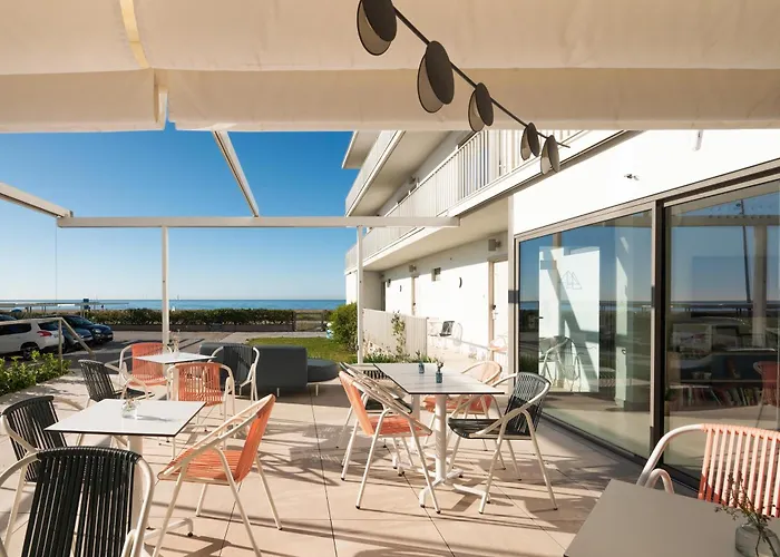 Apartamentos Marfina Castelldefels, España