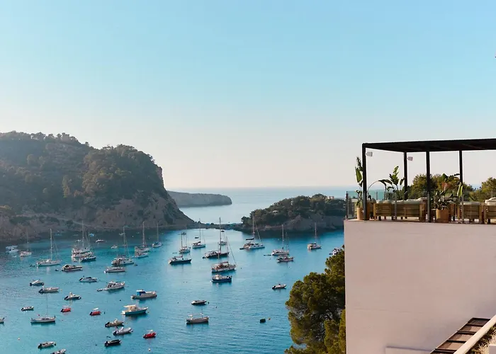 Cala San Miguel Ibiza Resort, Adults Only, Curio Collection By Hilton Port de Sant Miguel, Spania