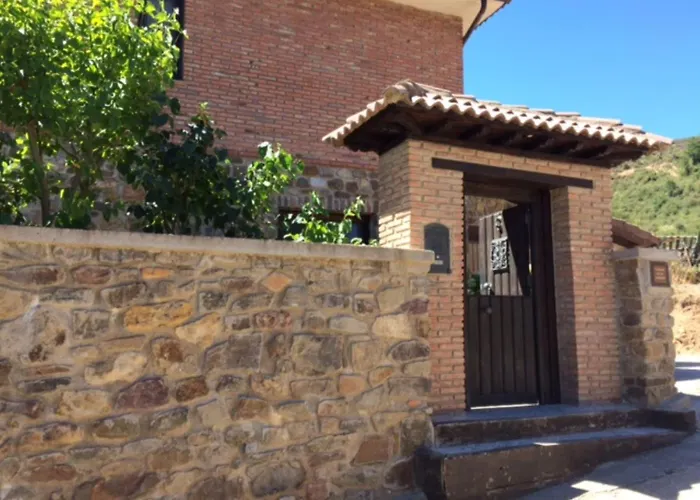 Casa el EDEN de Cameros Laguna de Cameros, España
