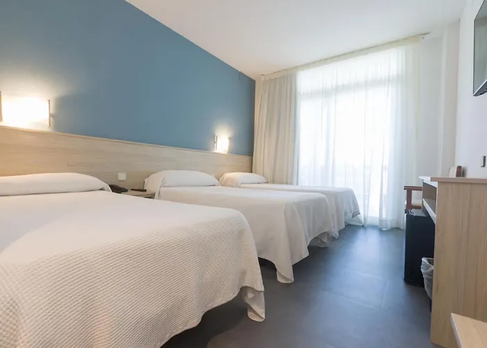 Ponient Hotel-Aparthotel Marinada By Portaventura World - Available Rates With Tickets Included Salou, Spanje