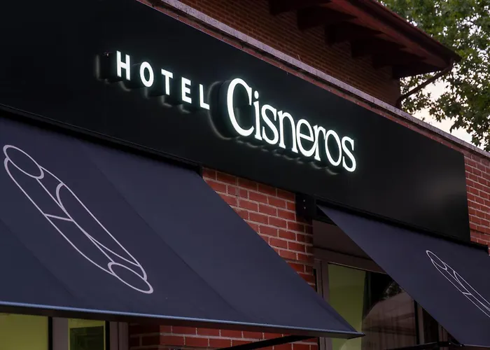 Hotel Cisneros
