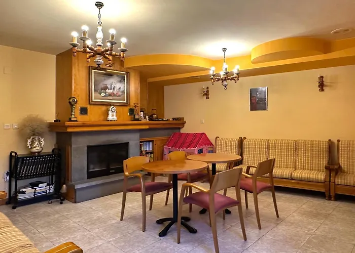 Apartamentos Lausan Gavín, España