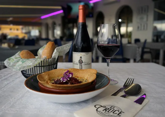 Hotel El Cruce Chauchina, Spain