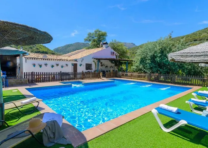 Cortijo Palitroques Carcabuey by Ruralidays